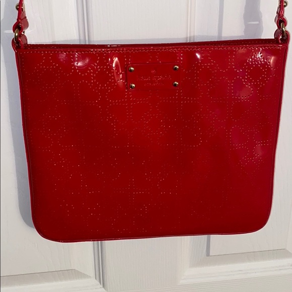 kate spade Handbags - Kate Spade Red Crossbody